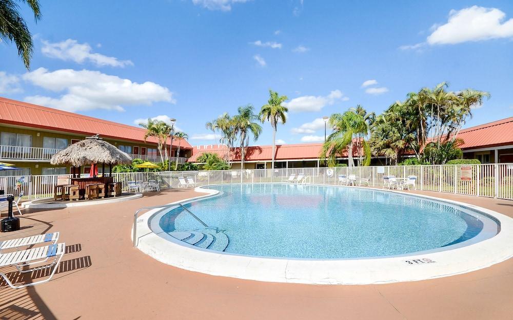 Vero Beach Inn & Suites Vero Beach I-95 (Adults Only) Εξωτερικό φωτογραφία